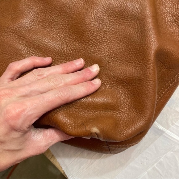 Madewell weathered brown leather tote bag - Picture 6 of 14